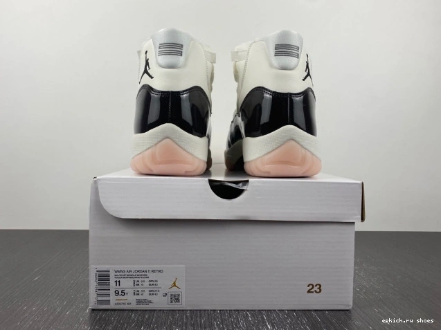 Rep Jordan AR0715-101 11 Neapolitan WMNS Air 0803